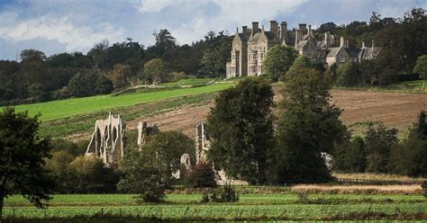 Beautiful Ruins Of Bayham Abbey Tunbridge Wells Things To Do How To