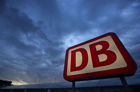 Teilen sie uns ihr anliegen über folgende kontaktwege mit. Deutsche Bahn: Wohnungen sollen neue Mitarbeiter locken ...