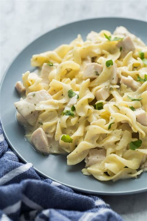 You have marinated chicken and vegetables in a rich and flavorful sauce with kelp noodles, but if you can't find those, zucchini noodles work well here too and keep the dish low in. Crockpot Chicken and Noodles recipe (+ VIDEO) - The Recipe ...