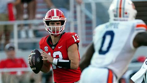 Tennessee football has unlikely quarterback star. So does Georgia