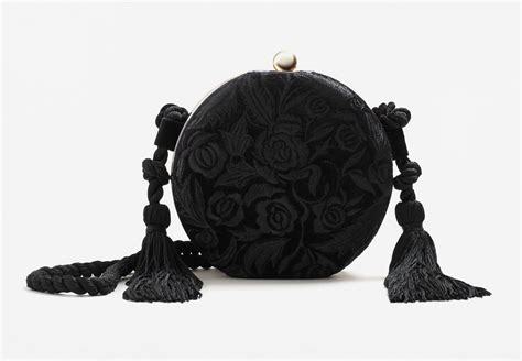 Capilarele Posteritate Avocat Sac Rond Mango Prinde O R Ceal Iritabilitate Pe Jos