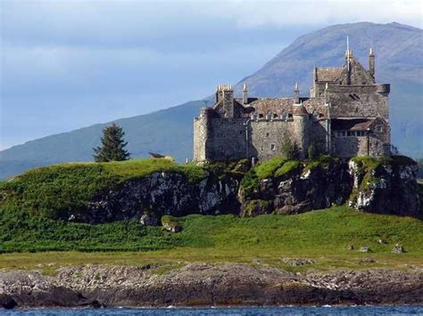Scotland We Build Some Awesome Castles Awesome Post Scotland Castles Scottish Castles