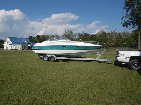 Chris Craft Cabin Cruiser 1994 For Sale For 9000 Boats From