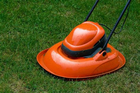 The 5 Best Lawn Mowers For Hills Reviews And Ratings Oct 2020