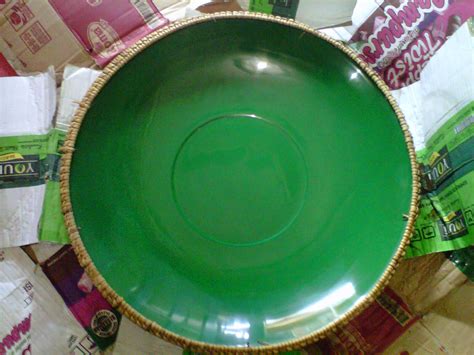 Kristal batu delima yang ditemukan sering kali berukuran besar dan terlihat cantik. Piring Batu Giok & Batu Yakut & Batu Merah Delima. | Murah ...