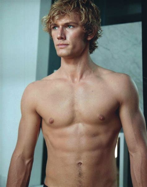 Alex Pettyfer Shirtless And Sexy Vidcaps Naked Male Celebrities