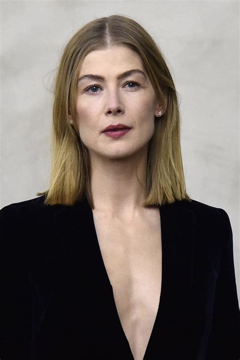 Rosamund Pike Profile Images — The Movie Database Tmdb