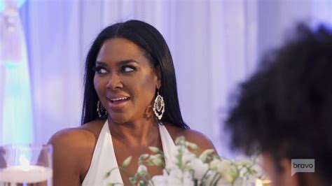 Kenya Moore Thinks She Would Win Shade Contest Against Bethenny Frankel
