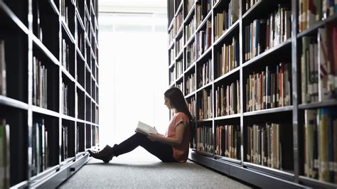 10 Books Every College Bound Student Should Read Sheknows