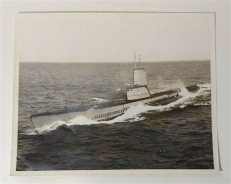 1960 Us Navy Submarine 8x10 Photo Uss Sea Cat Ss 399 Inscribed Bandw