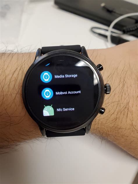 While fossil's new smartwatches are technically split up into several different styles to cater to both men and women, they're all the same piece of hardware on the gen 5 watches also focus on battery life improvements. Mobvoi Account App in Fossil Gen 5? : AndroidWear