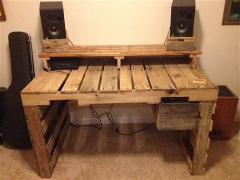 If you find yourself handy, you might give a diy desk pc a shot. DIY Pallet Desk with Drawers