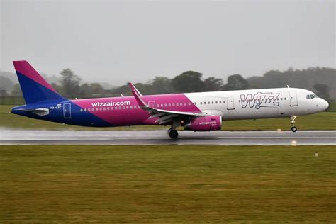 Wizz Air Fleet Airbus A321ceoneo Details And Pictures
