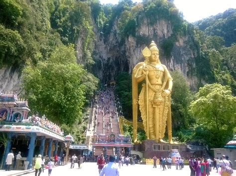 On average, there are 179 on this route. Batu caves | Kuala lumpur city tour, Batu caves, Kuala ...