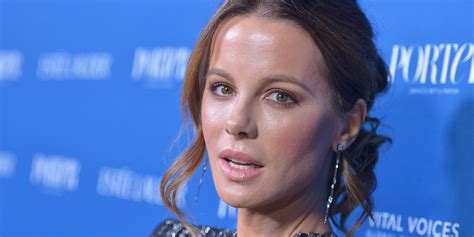 Kate Beckinsale Tried The Penis Facial Thats Taking Over Hollywood