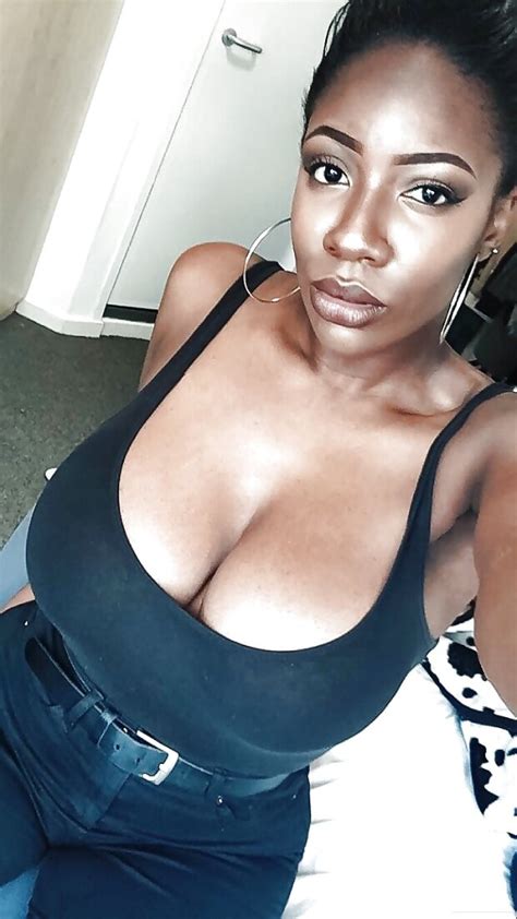 Sex Ebony Cleave In Low Cut Top Nipplepinchy