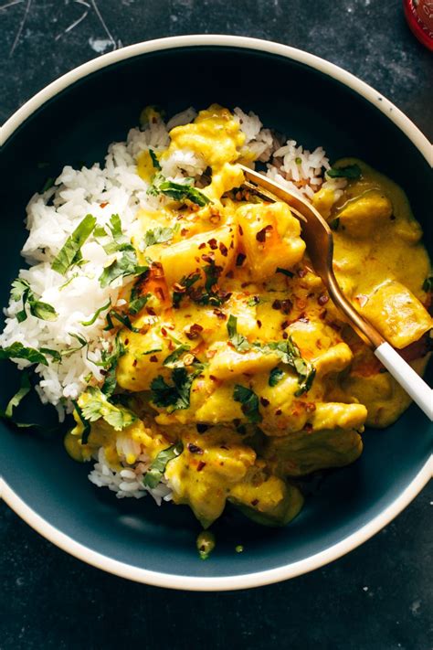 Thai Yellow Chicken Curry With Potatoes Recipe Pinch Of Yum
