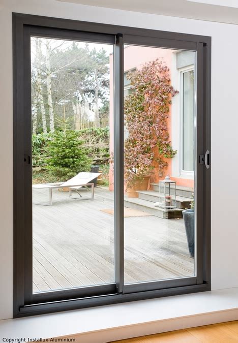 La fenêtre standard en pvc charme mini est également disponible en porte fenêtre pour s'adapter à tous vos intérieurs. Porte Fenêtre aluminium coulissante - Vente fabrication et ...