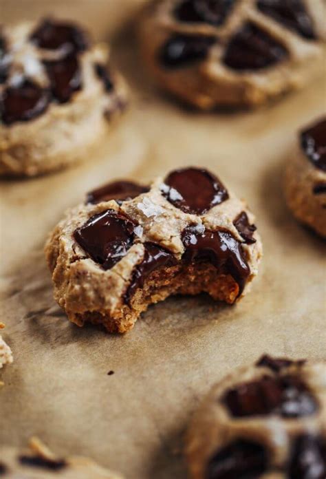 What's an almond flour keto chocolate chip cookie? Almond Flour Chocolate Chip Cookies - Paleo Gluten Free Eats