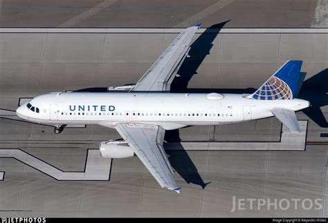 N403ua Airbus A320 232 United Airlines Alejandro Hndez Jetphotos