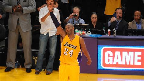 Kobe Bryant Scores 60 Points In His Final Nba Game
