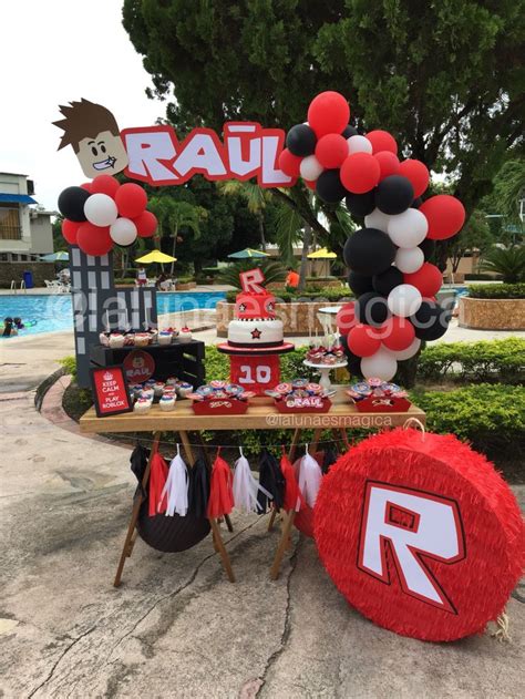 Juegos nombres para roblox de niñas : Mini Deco Roblox @lalunaesmagica | Roblox birthday cake ...