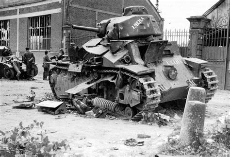 Char De Bataille Renault D2 French Medium Tank Abandoned And