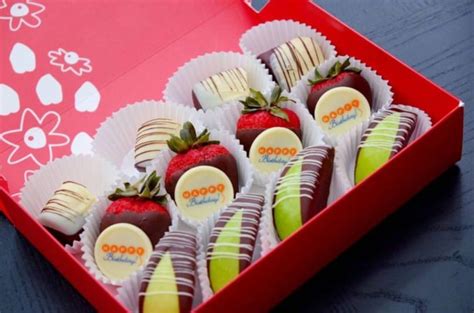 It has to be completely perfect and in accordance with the relationship you share with her, the occasion, her tastes and preferences and last but not the least your budget. Edible Arrangements Rewards Program - $5 Off Coupon, FREE ...