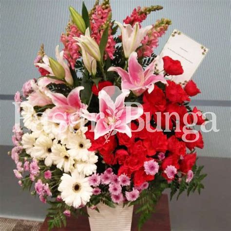 We did not find results for: Bunga Meja Bunga Lily & Mawar Merah - Pasar Bunga Jakarta