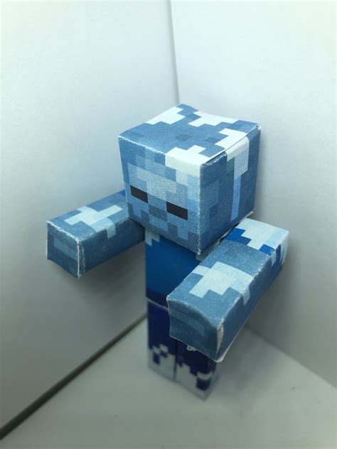 Pixel Papercraft Frozen Zombie Minecraft Dungeons