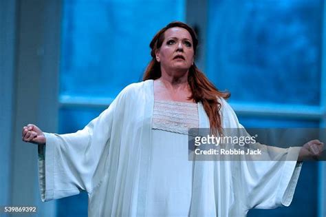 emily magee as empress in the royal opera s production of richard ニュース写真 getty images