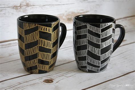 How To Make Sharpie Mugs With A Chevron Pattern