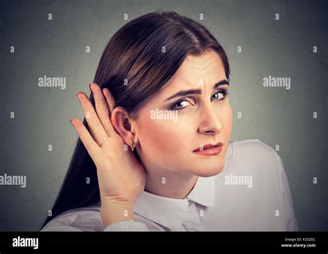 Hearing Aid Woman Hi Res Stock Photography And Images Alamy