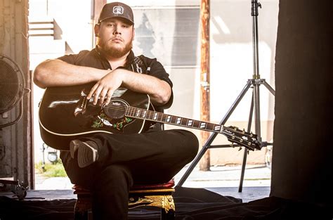 Luke Combs Leads Top Country Albums Chart With The Prequel Ep
