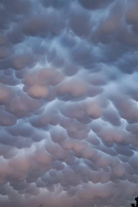 Witness The Strange But Beautiful Mammatus Clouds Mammatus Clouds