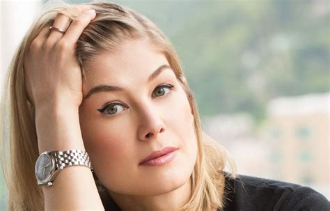 See more of rosamund pike on facebook. Rosamund Pike Net Worth 2021: Age, Height, Weight ...