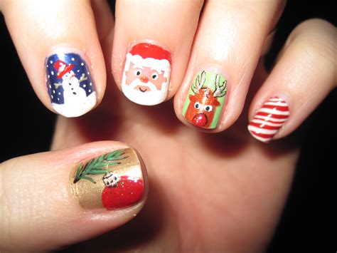 September 7 at 7:42 am ·. Diseños de uñas navideñas - Pon la magia en tus manos!