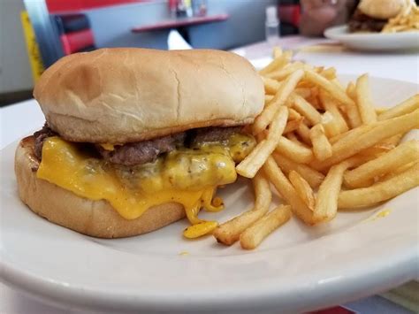 Here's a look at what visiting affogato is like, including glimpses of the cafe, coffee menu, and cat lounge. Steak 'n Shake in Charlotte,NC,United States - Travelyy.com