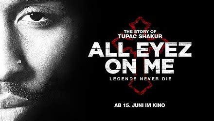 All eyez on me is a 2017 american biographical drama film about rapper tupac shakur, directed by benny boom and written by jeremy haft, eddie gonzalez and steven bagatourian. All Eyez On Me - Inhalt, Kritik und Fakten