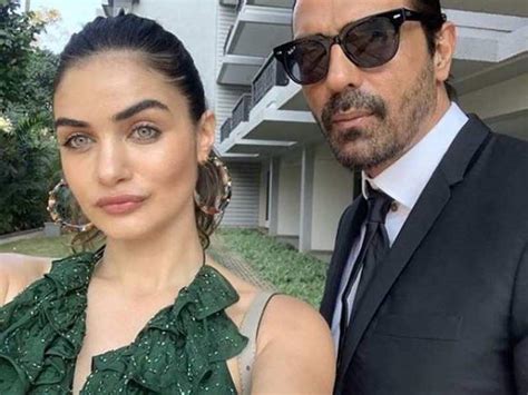 Arjun Rampal Spotted At The Jaipur Airport With His Rumoured Girlfriend Gabriella Demetriades