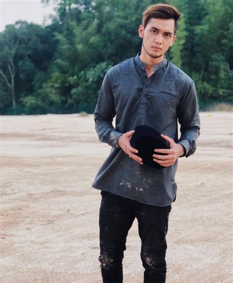 Menampilkan gandingan pelakon hebat aiman hakim, zahirah. Biodata Adam Lee, Pelakon Drama Curi-Curi Cinta | Iluminasi
