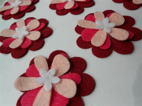 24 Pieces Of Die Cut Felt Flower Cut Outs 6 Of Each Shown Etsy