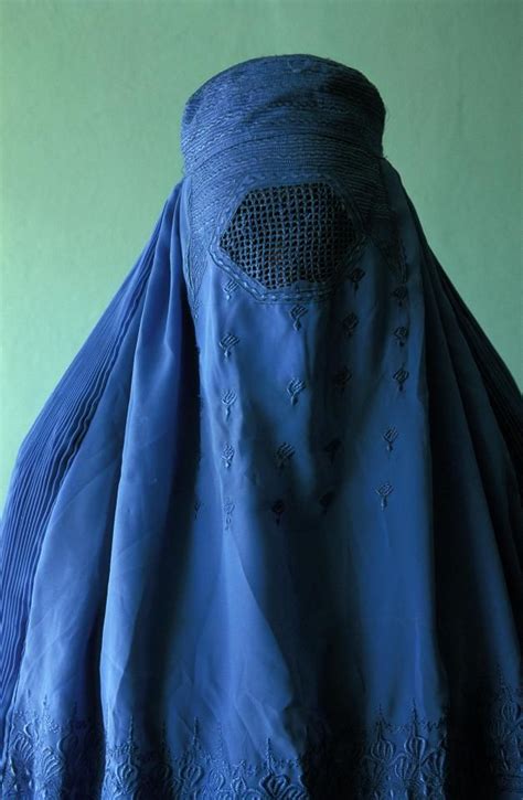 What Is The Difference Between A Niqab A Burka And A Hijab Niqab Burka Afghanistan Women