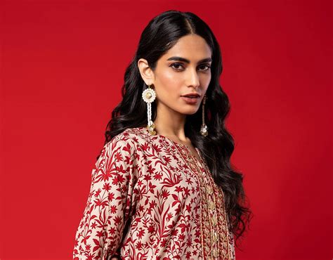 Khaadi Lawn Sale 2024 New Girls Fashion