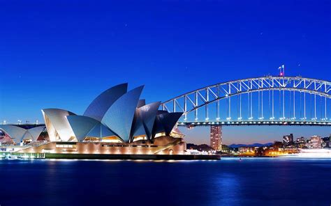 Protesters use beams of light to thwart controversial opera house ad. Visiting The Sydney Opera House