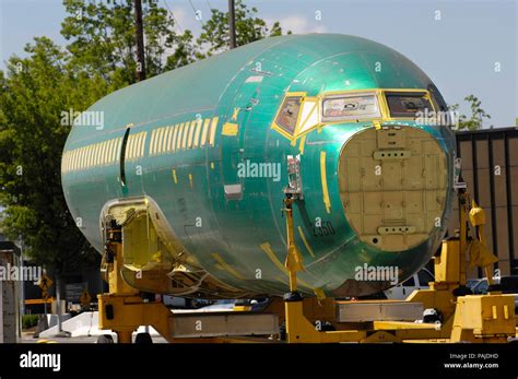 Fuselage Construction On Boeing 737 Hi Res Stock Photography And Images