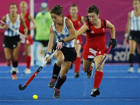 argentina advances to gold medal match in women s field hockey womens field hockey nbc