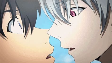 Yuki And Akise Kiss