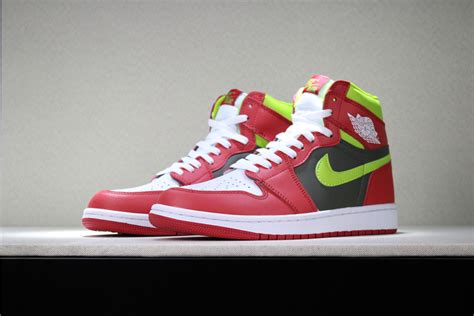 Find great deals on ebay for air jordan 1 retro high og. Men's and Women's Air Jordan 1 Retro High OG White/Red ...
