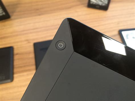 Amazon Reveals Sleek New E Reader Beefed Up Hdx Tablet Keyboard Ars
